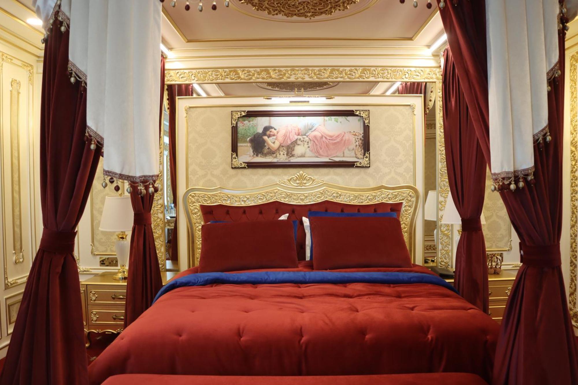Cristal Erbil Hotel מראה חיצוני תמונה A bedroom