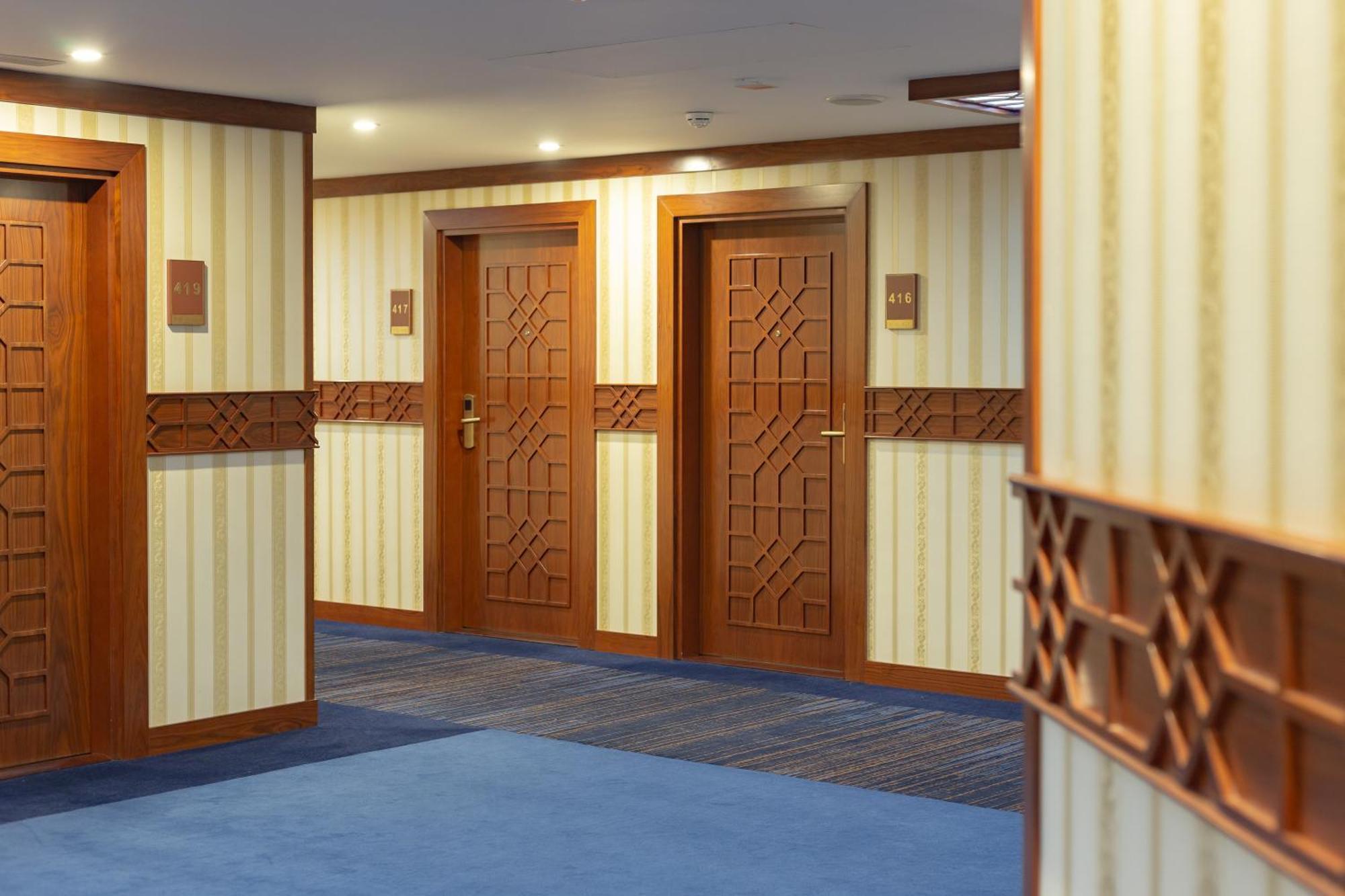 Cristal Erbil Hotel מראה חיצוני תמונה Corridor