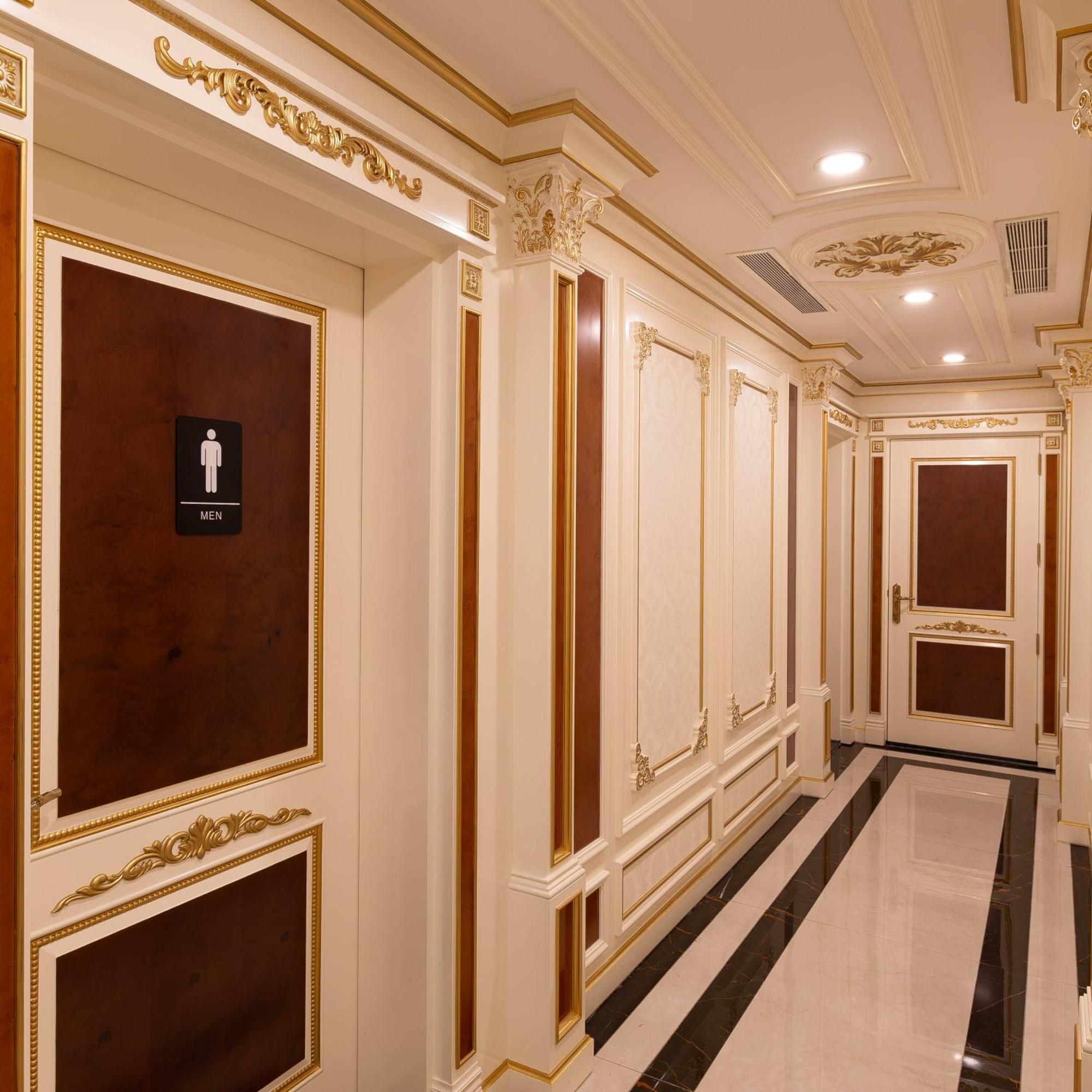 Cristal Erbil Hotel מראה חיצוני תמונה The interior of the train