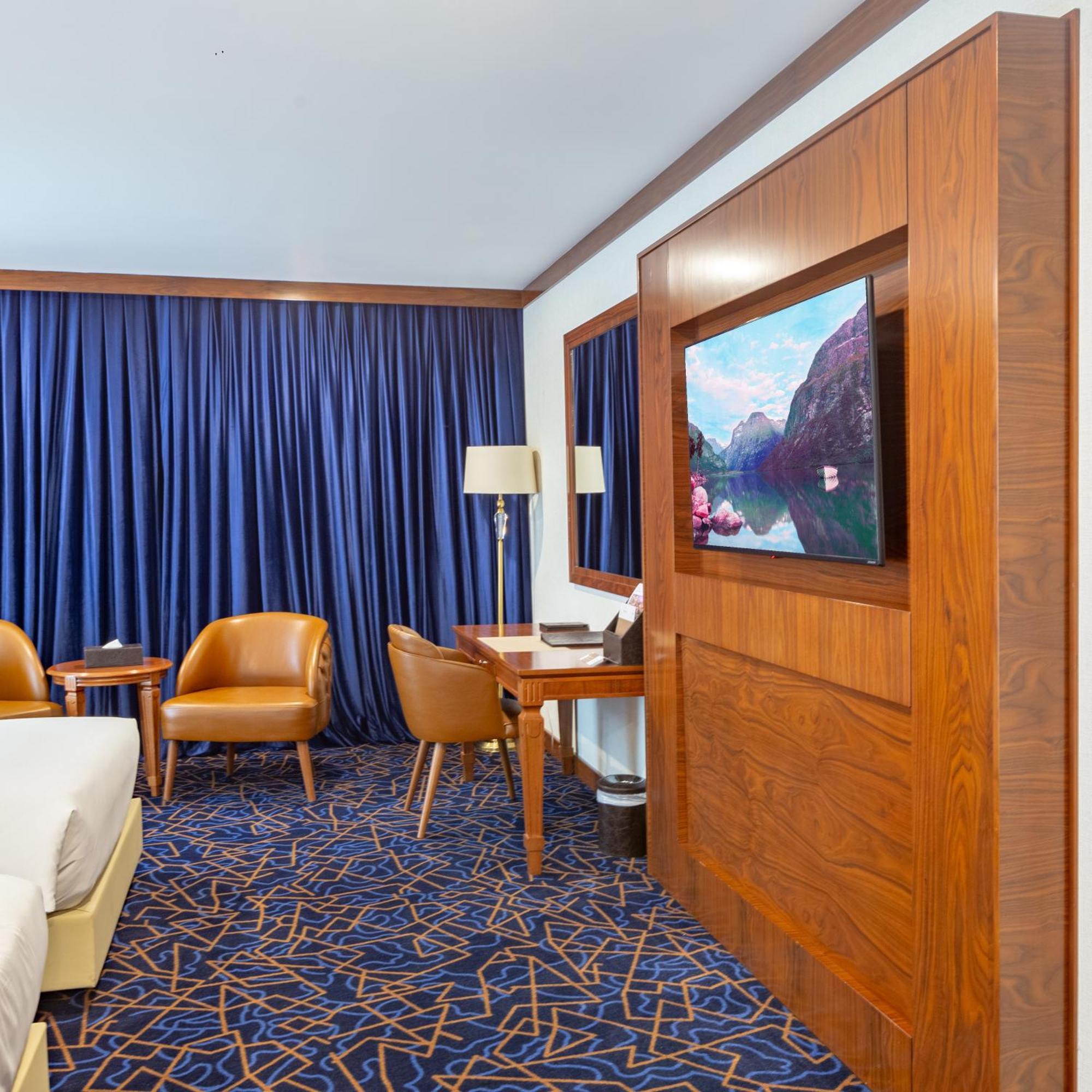 Cristal Erbil Hotel מראה חיצוני תמונה A room at the hotel