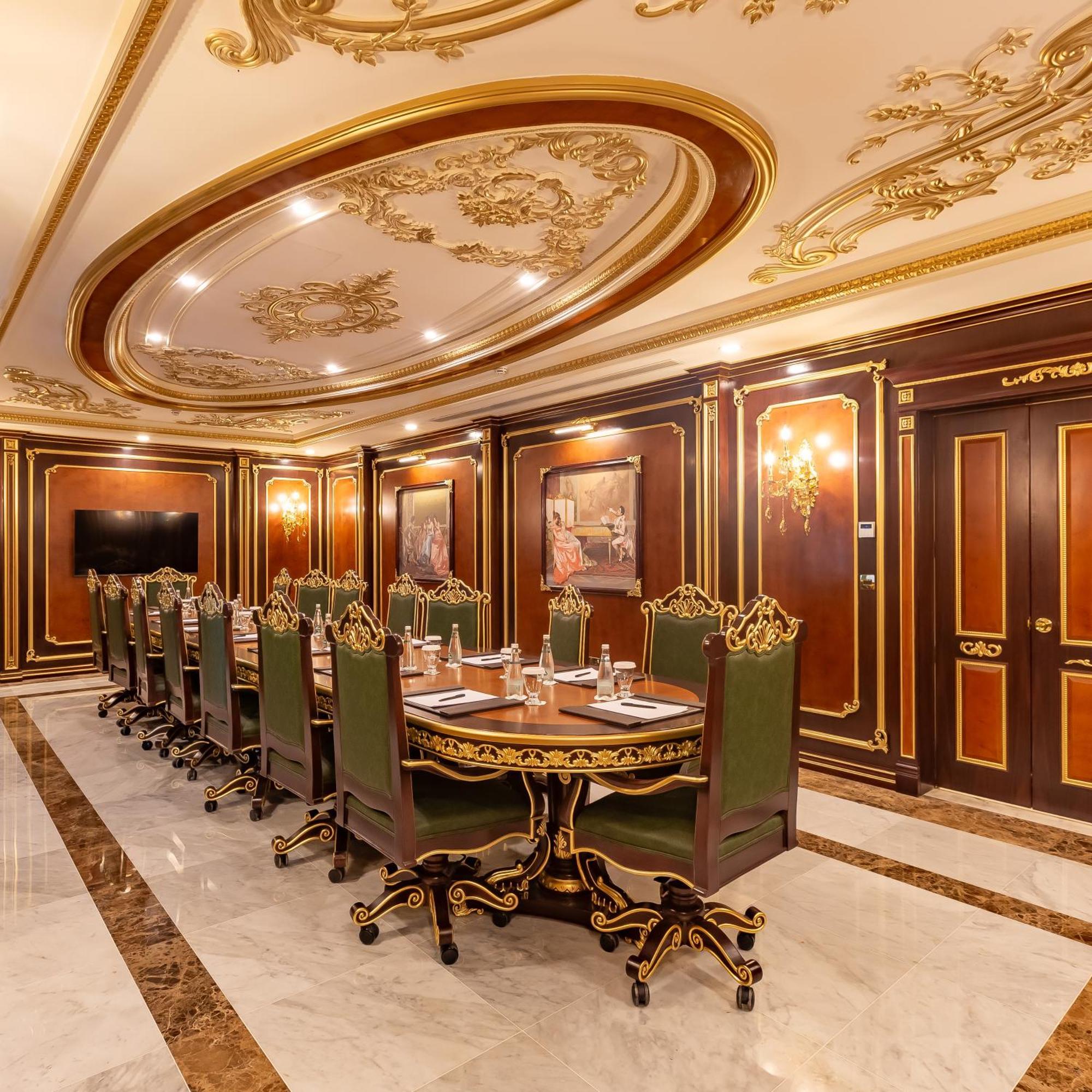 Cristal Erbil Hotel מראה חיצוני תמונה The boardroom of the Presidential Palace