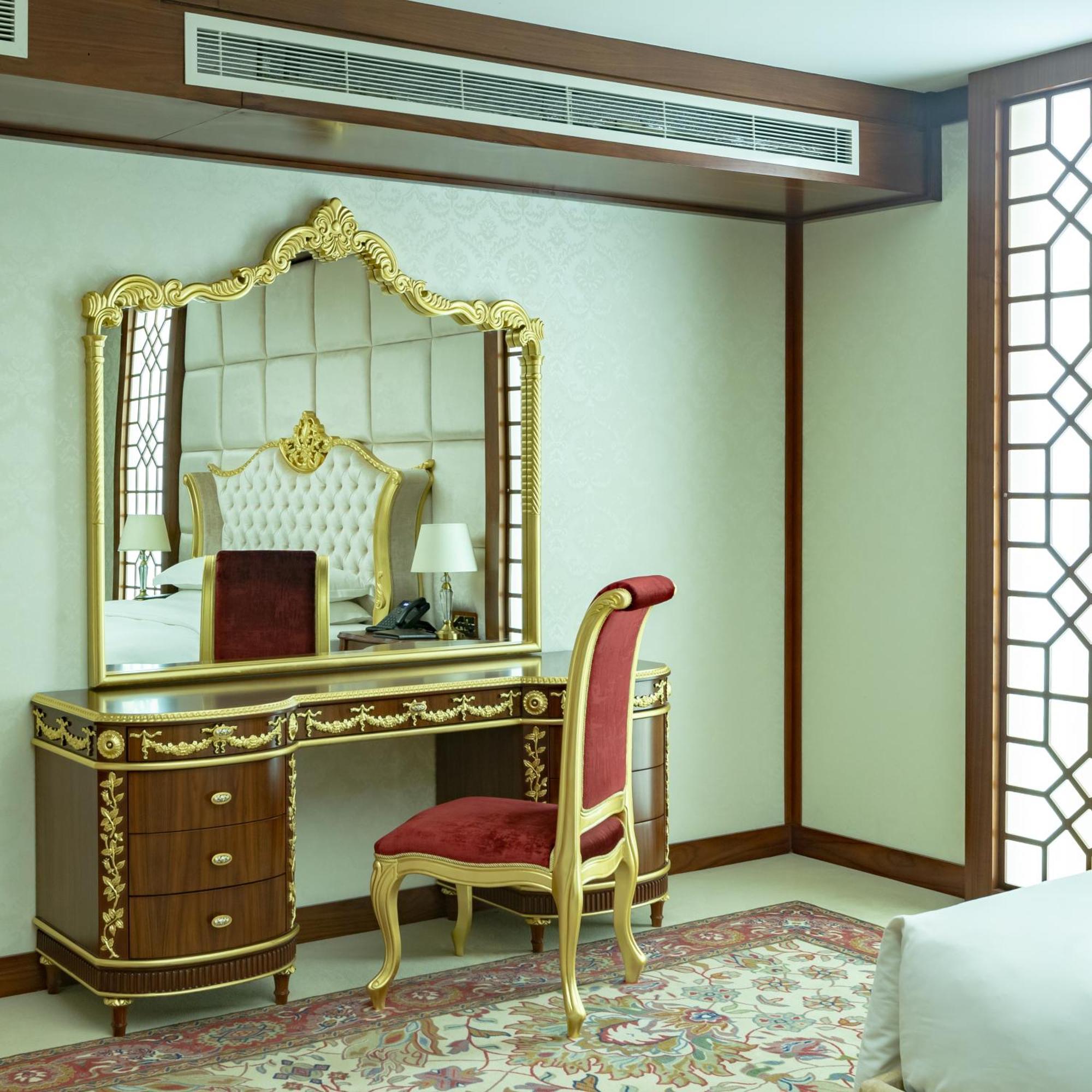 Cristal Erbil Hotel מראה חיצוני תמונה A dressing table